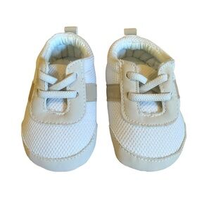 Carter’s Baby Boys Athletic Sneakers, size 3-6 months EUC